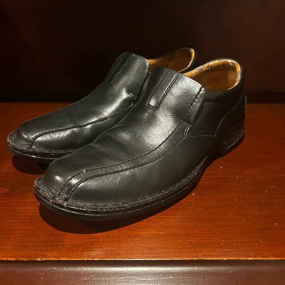 Clark’s Men's Black Leather Slip-On Dress Shoes